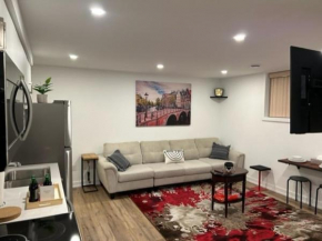 Luxe Townhouse, Niagara Falls